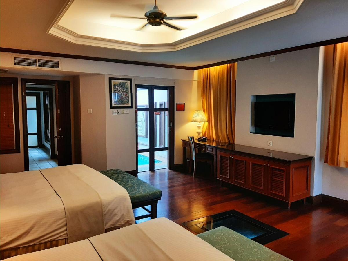 Wonderland Private Pool Villas At Port Dickson Ngoại thất bức ảnh